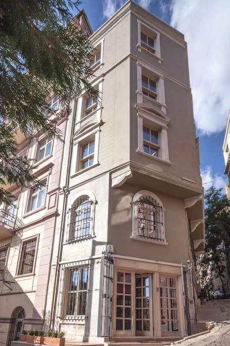 Baylo Suites Истанбул Екстериор снимка